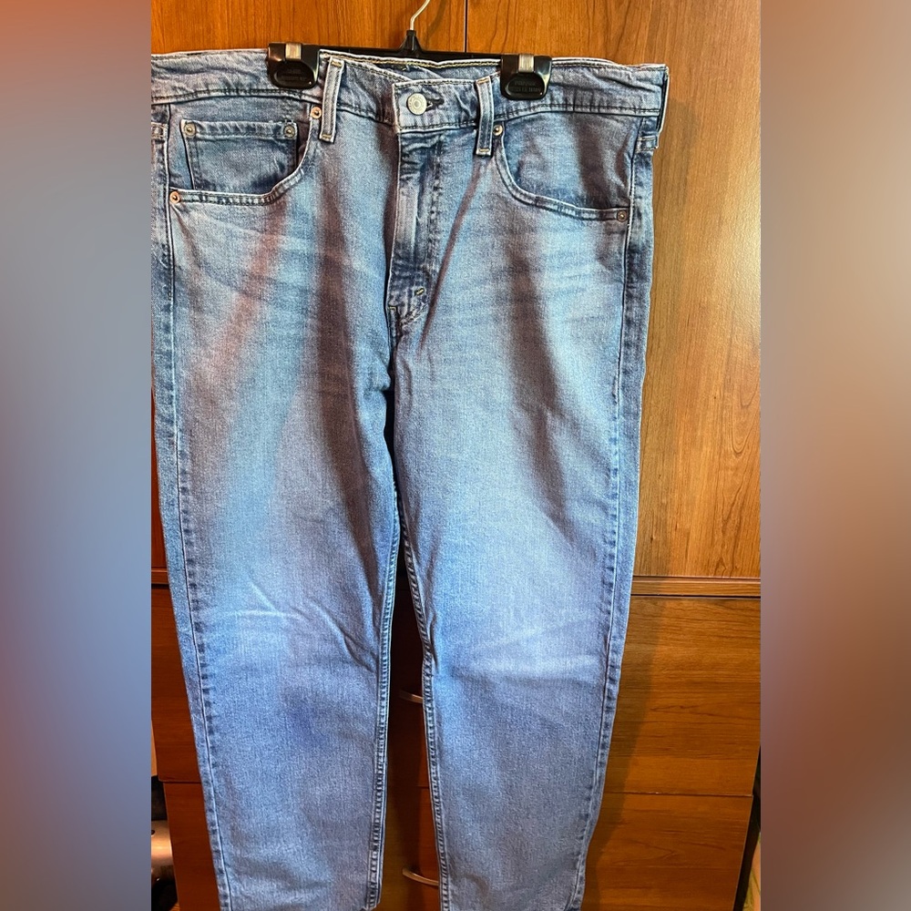 Levi's Men's Light Blue Jeans